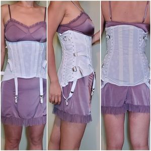 Vintage fan lacing corset
